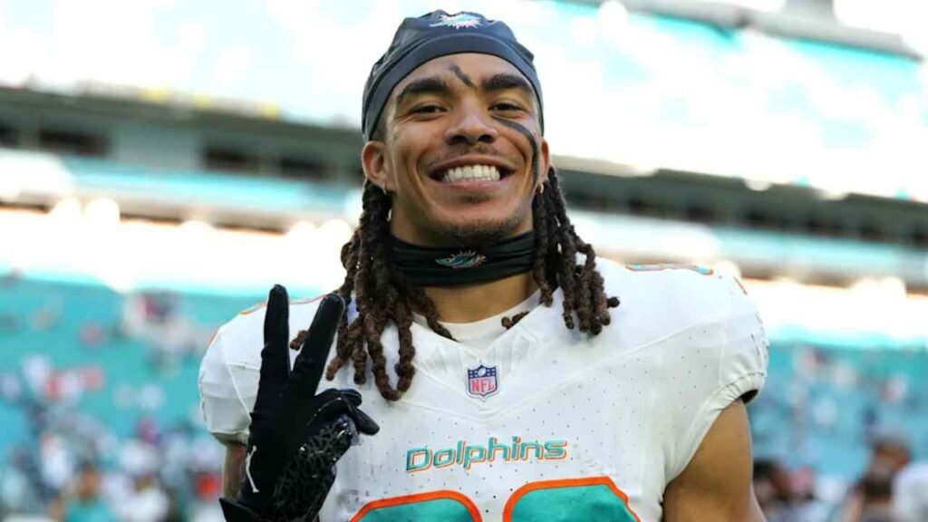 Former Dolphins Receiver Plans NFL Comeback in 2025